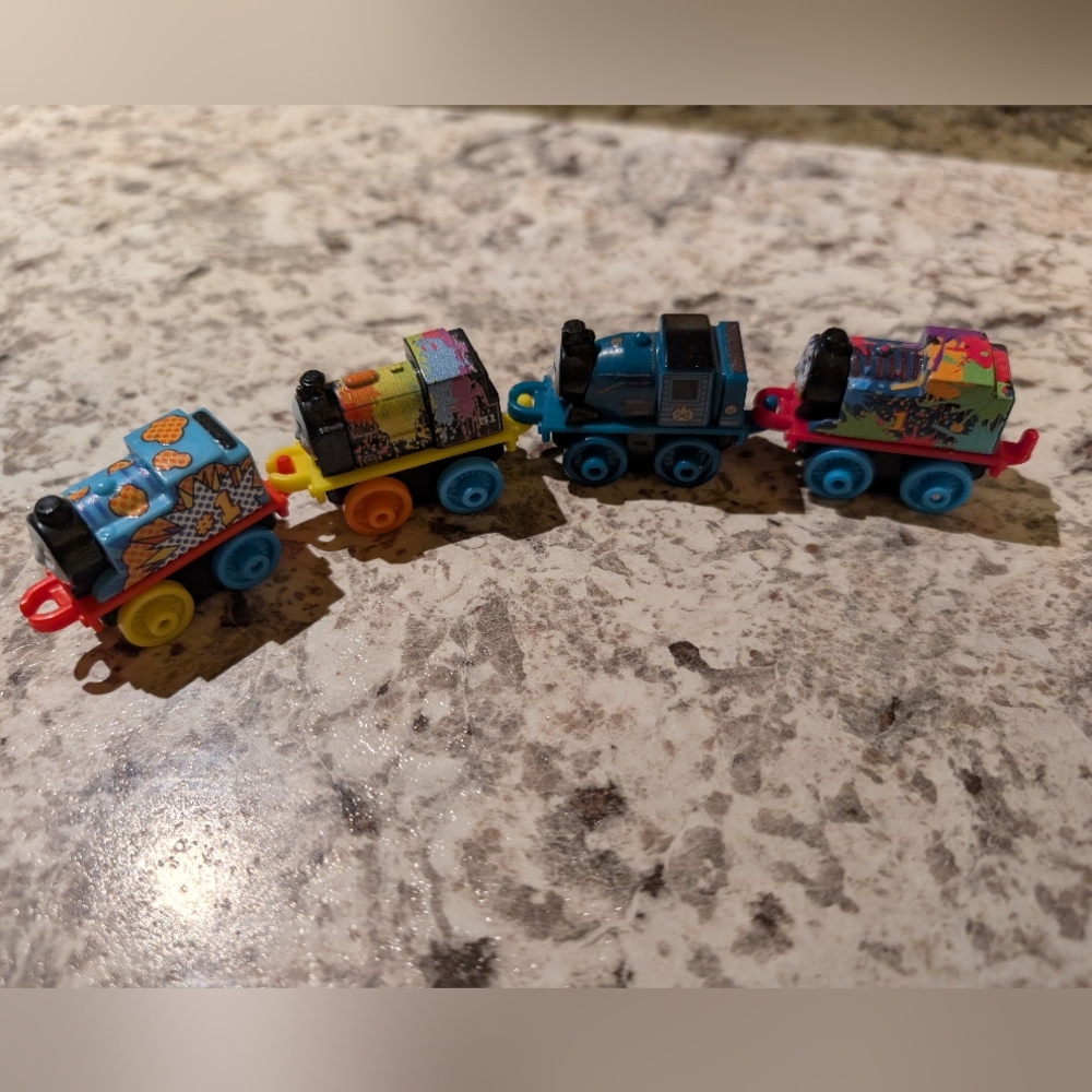 Thomas & Friends Train Minis Tank Engines Pop Art Thomas